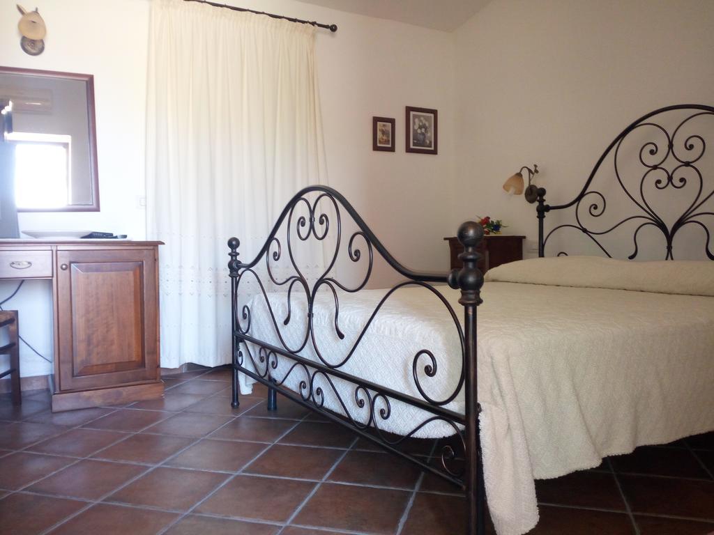 Turismo Rurale L'Agliuledda Βίλα Sant'Antonio di Gallura Εξωτερικό φωτογραφία