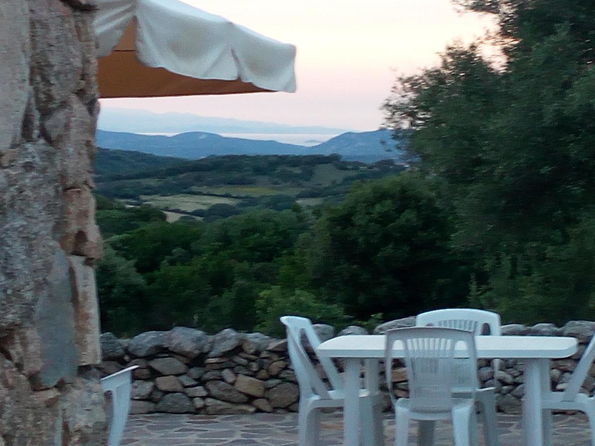 Turismo Rurale L'Agliuledda Βίλα Sant'Antonio di Gallura Εξωτερικό φωτογραφία
